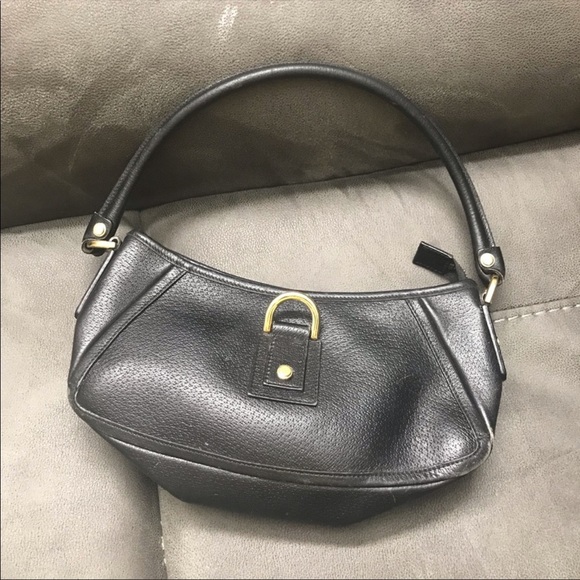 Gucci Handbags - Authentic Vintage Gucci Purse